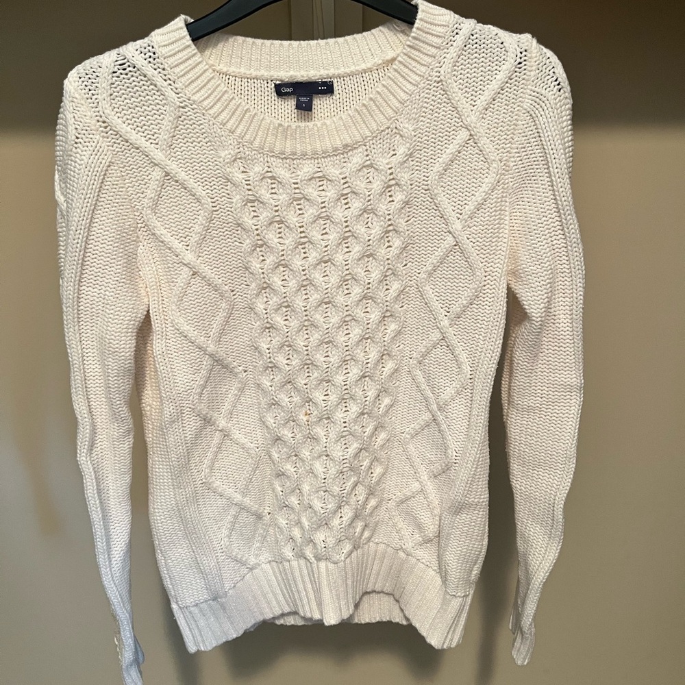 GAP Cream Crew Neck Sweater with Cable Knit Design - Picture 1 of 4